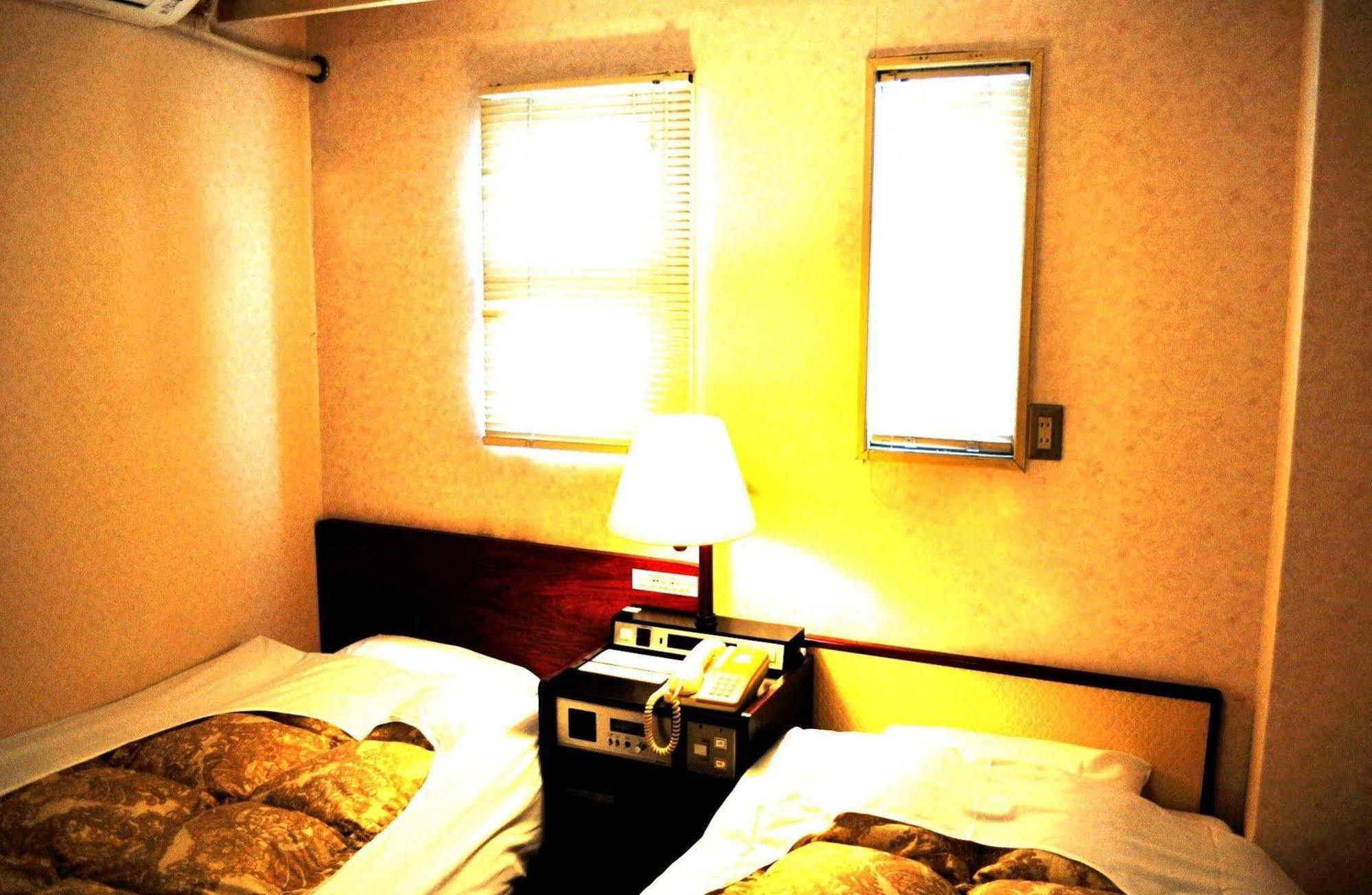 Kochi Sakura Hotel Экстерьер фото